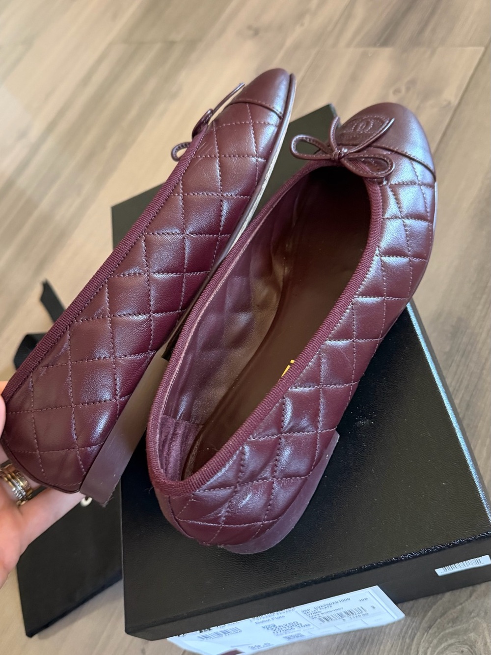 CHANEL Burgundy Quilted Leather Ballerina Flats with Bow - Picture 5 of 7